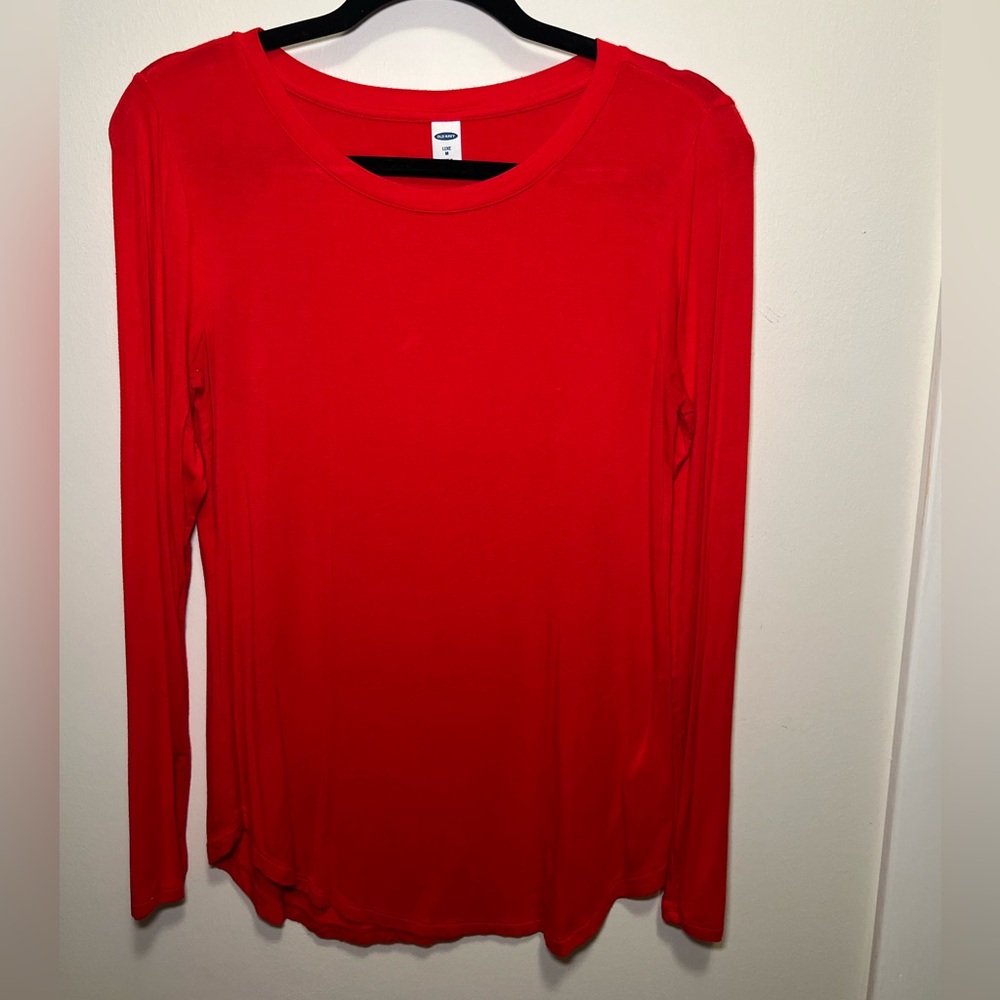 Old Navy Vibrant Red Long Sleeve Tee